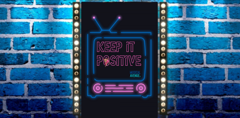 COUV' MUSICAL AVENUE keep it positive