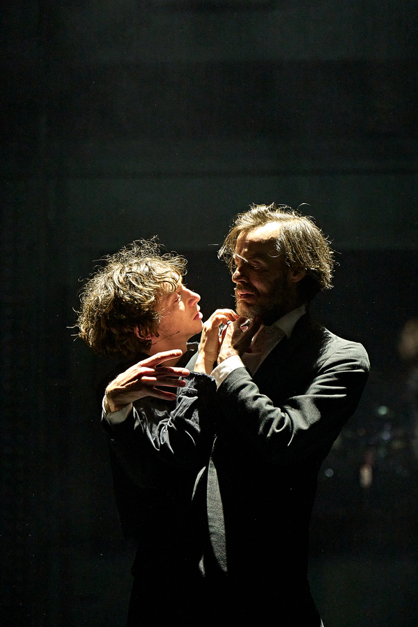 Hamlet Hail to the Thief ; Royal Shakespeare Company ; Aviva Studios ; Radiohead