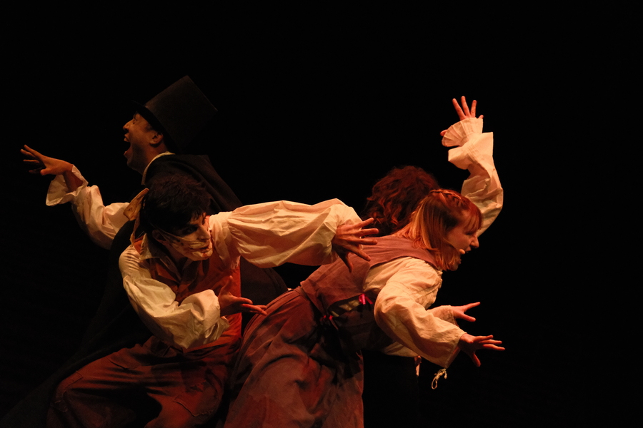 L'Homme qui Rit, Side by Side, Victor Hugo